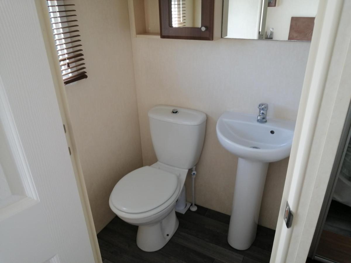 La Chanterie Agreable Mobil-Home Residentiel Normand Saint-Pair-sur-Mer Exterior photo
