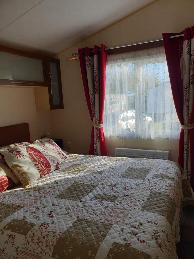 La Chanterie Agreable Mobil-Home Residentiel Normand Saint-Pair-sur-Mer Exterior photo