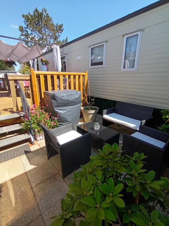 La Chanterie Agreable Mobil-Home Residentiel Normand Saint-Pair-sur-Mer Exterior photo